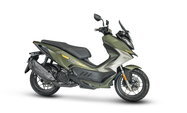 Hero Xoom 160 Matte Rainforest Green at Bharat Auto Hub Hero Premia Thane