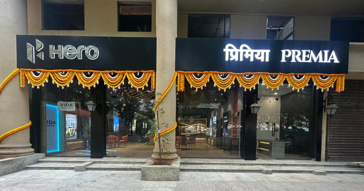 Bharat Auto Hub Hero Premia showroom exterior — Lakhani Empire Tower, Naupada, Thane